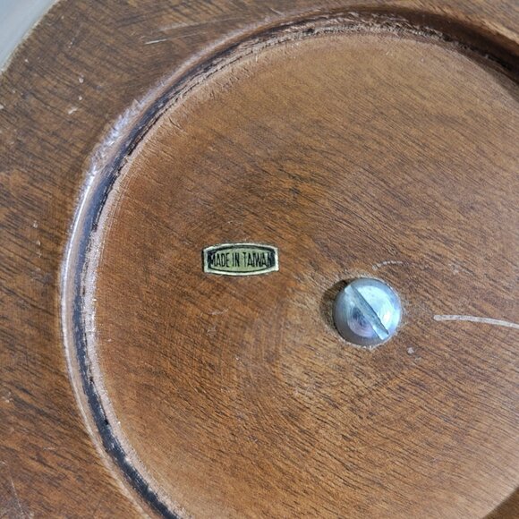 Vintage MCM Mid-Century Wood Nut Bowl with Attached Nut Cracker & Picks 9.5"x5" - Picture 7 of 7